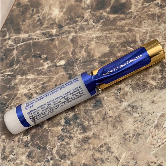 COPY - Lipsense Matte Gloss - Picture 2 of 3